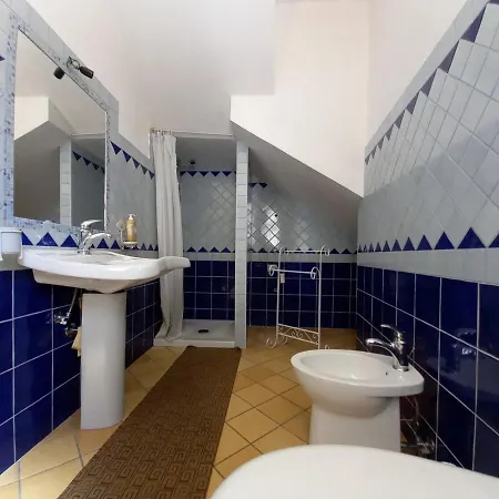 Domos Anticas * Galtelli