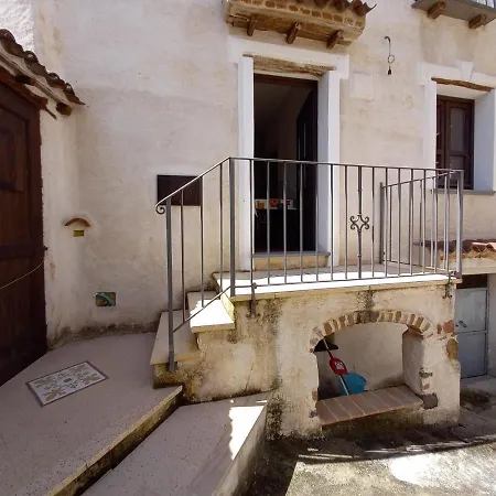 Domos Anticas Galtellì